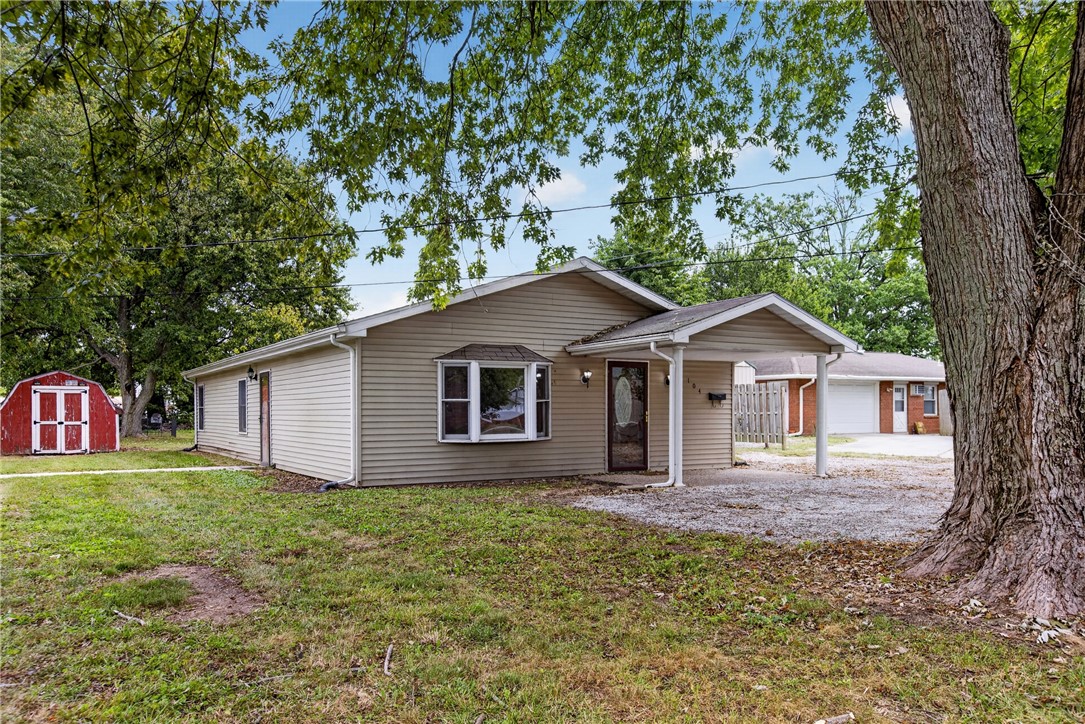 104 N Columbia Street Property Photo 20