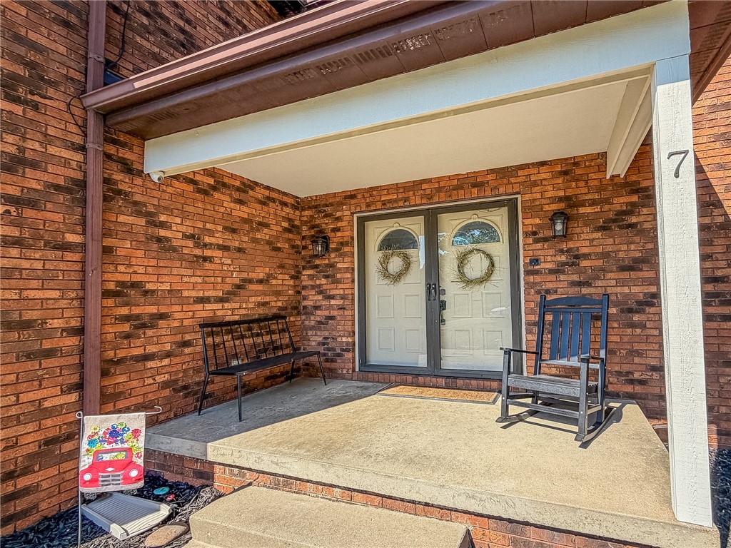 7 Pinehurst Drive Property Photo 6