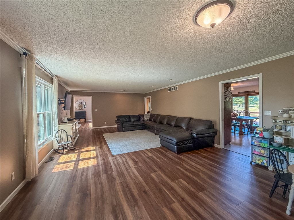 7 Pinehurst Drive Property Photo 14
