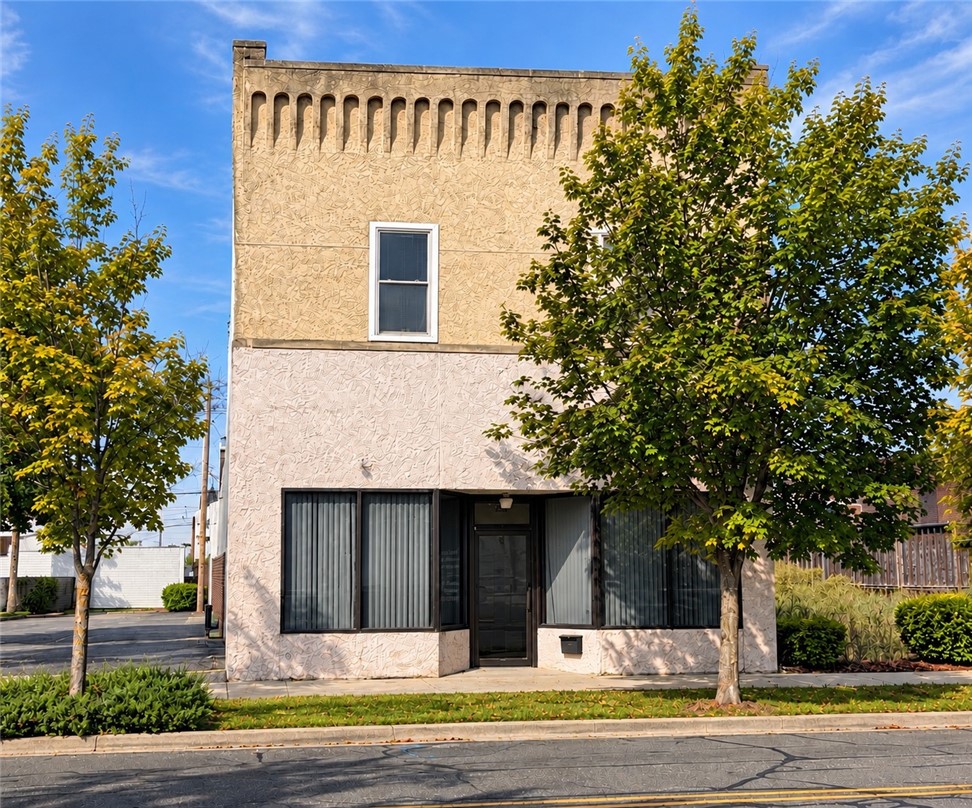 32 Hazel Street Property Photo 1