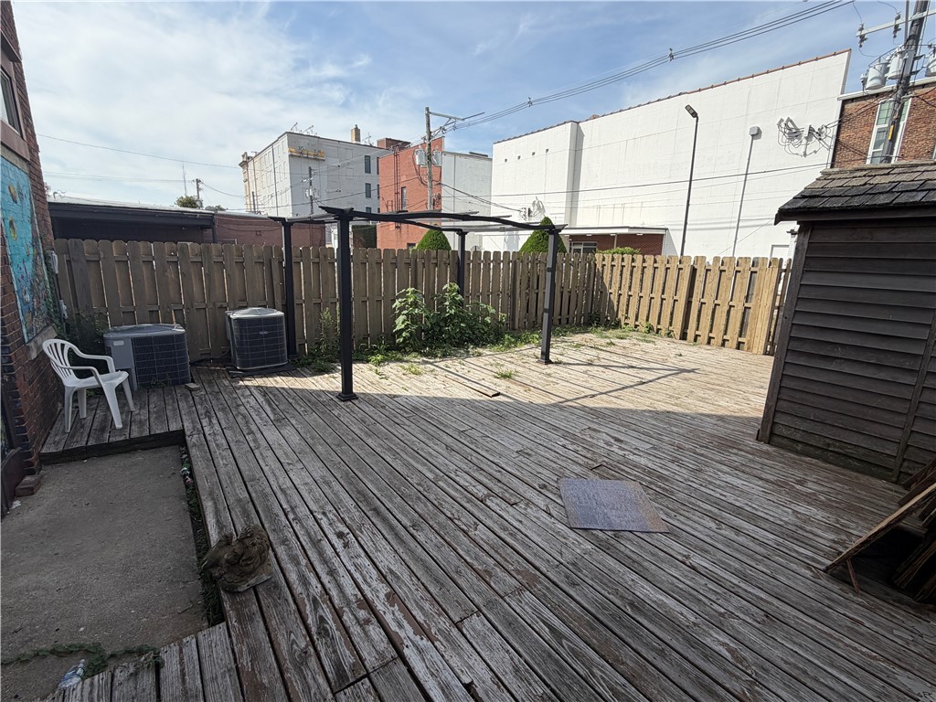 32 Hazel Street Property Photo 7