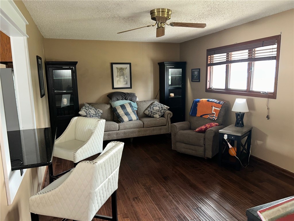 1905 Harrison Avenue Property Photo 2