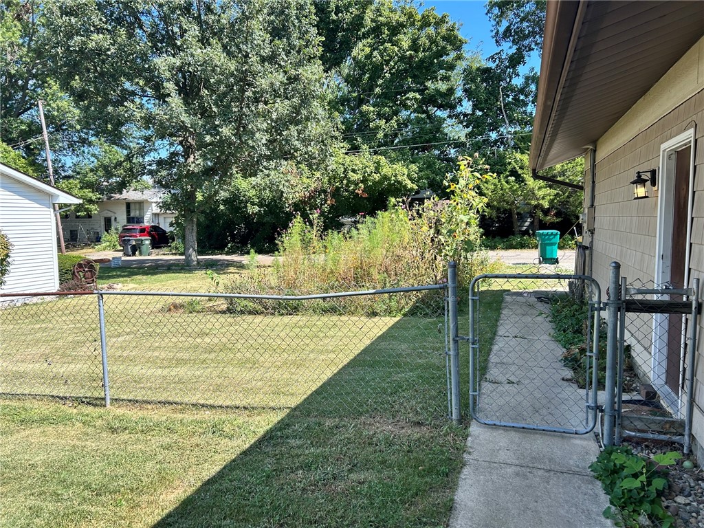1905 Harrison Avenue Property Photo 14