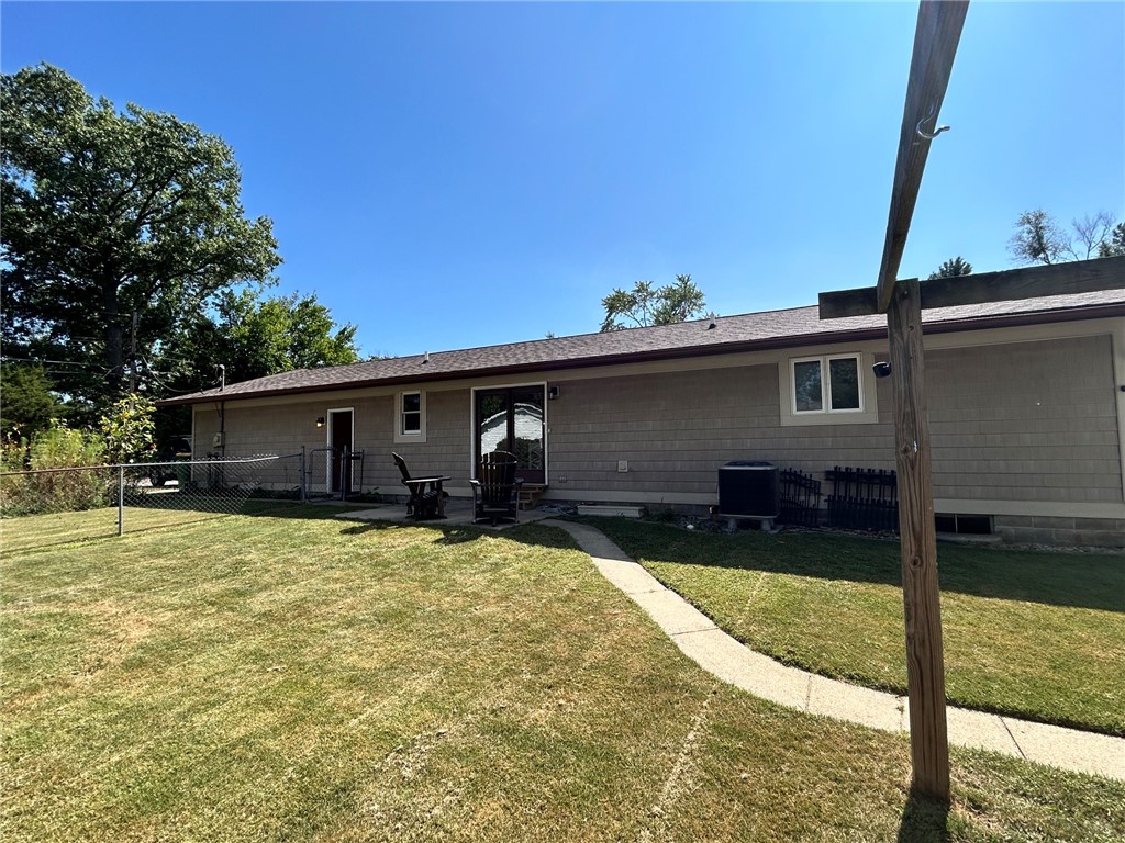 1905 Harrison Avenue Property Photo 16