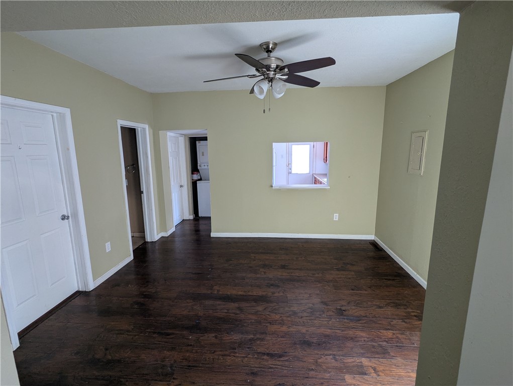 916 N 12th Street Property Photo 7