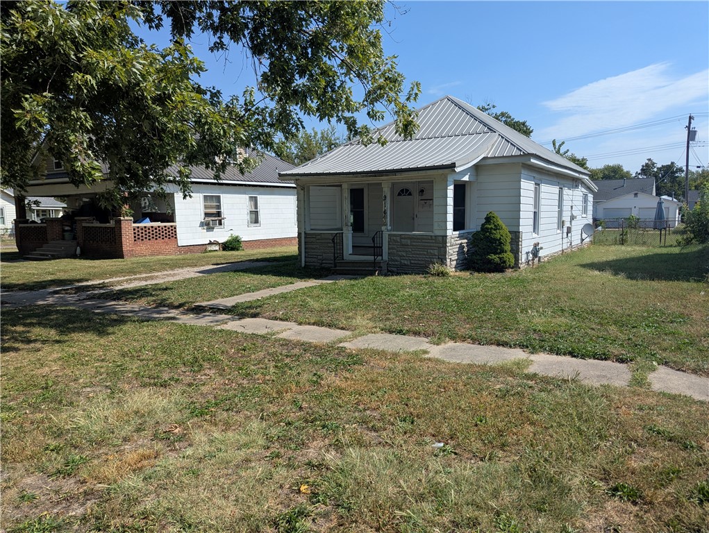 916 N 12th Street Property Photo 22