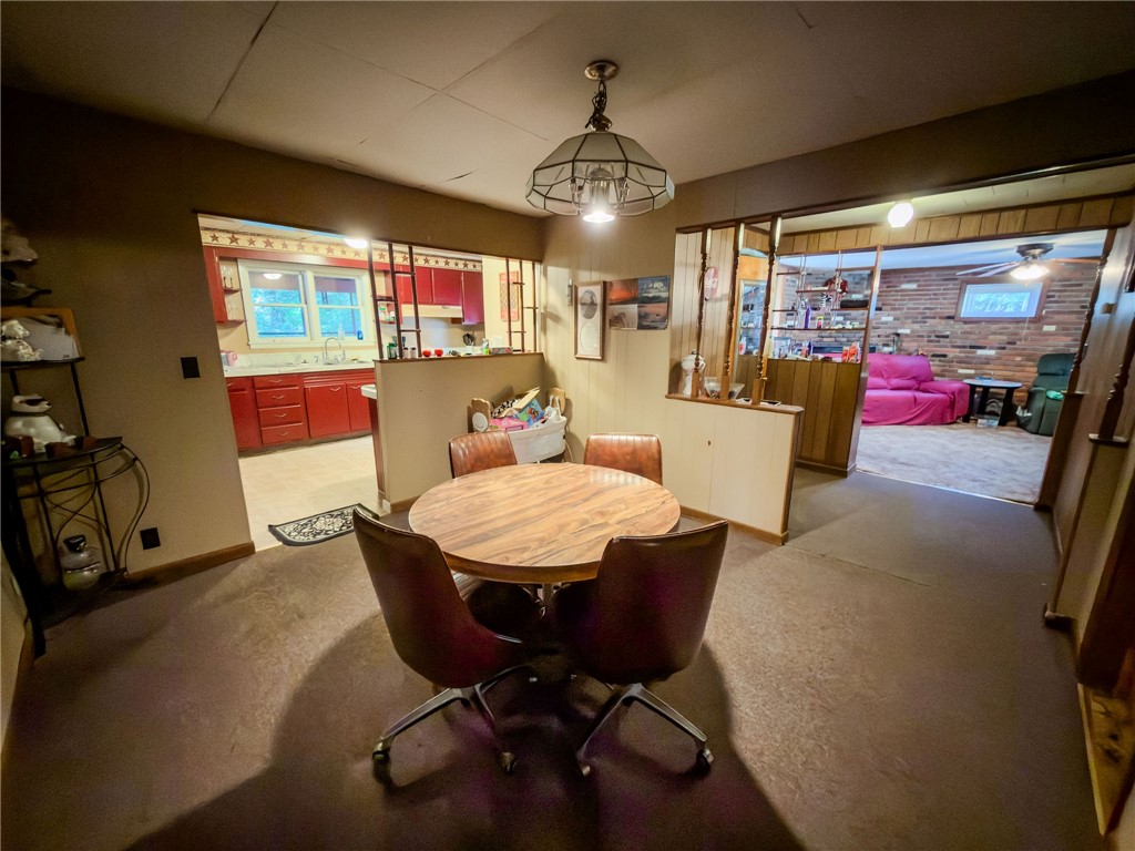 105 E Cherry Street Property Photo 5