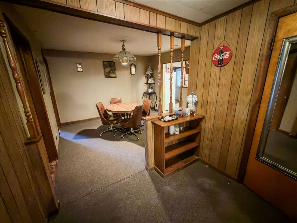 105 E Cherry Street Property Photo 7