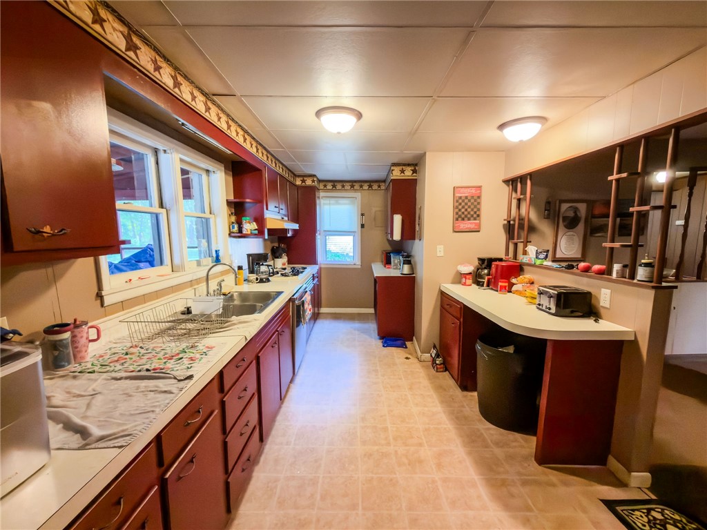 105 E Cherry Street Property Photo 9
