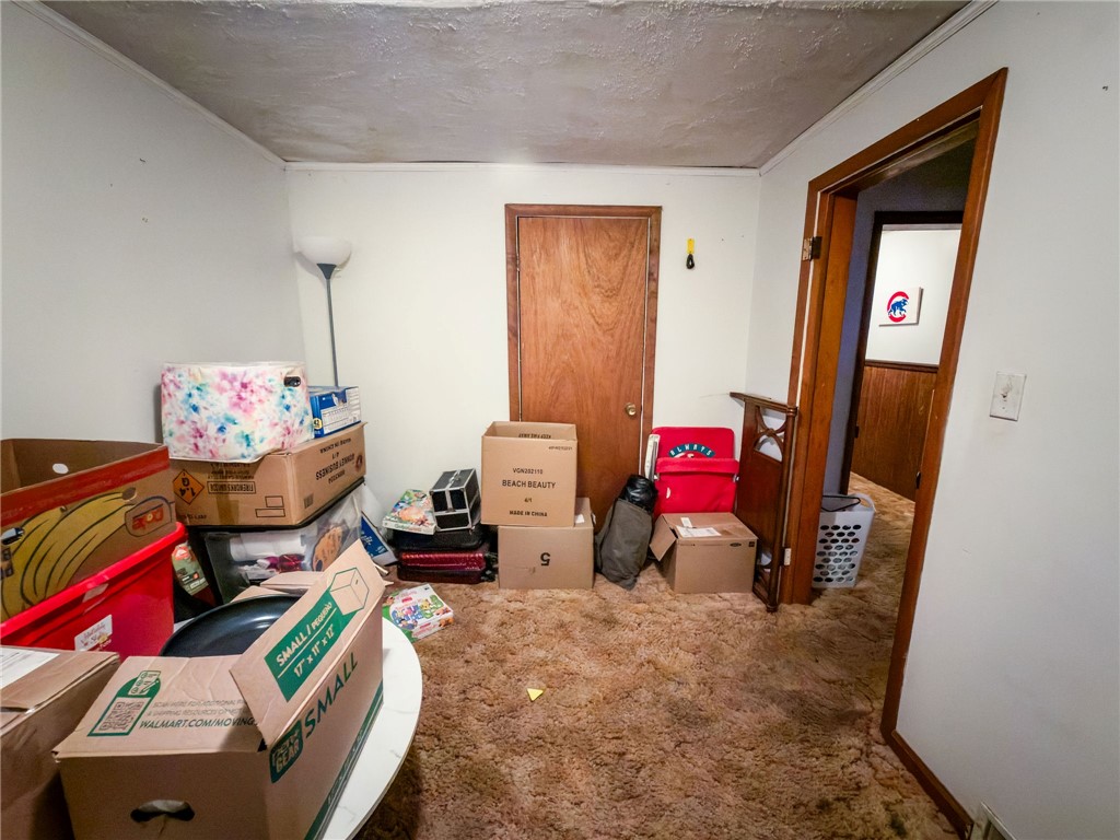 105 E Cherry Street Property Photo 19