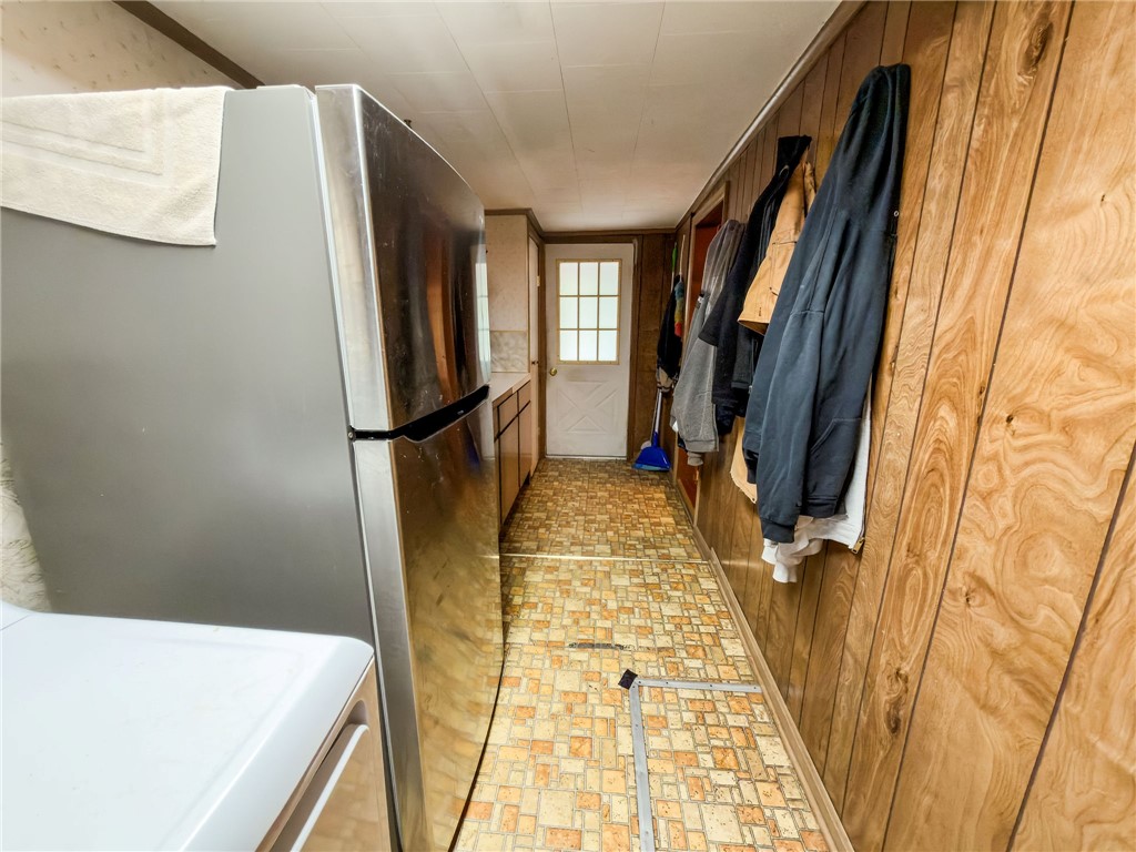 105 E Cherry Street Property Photo 22