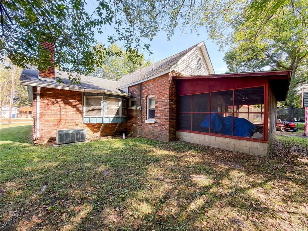 105 E Cherry Street Property Photo 26