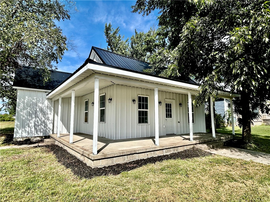 714 S 6th Street Property Photo 4