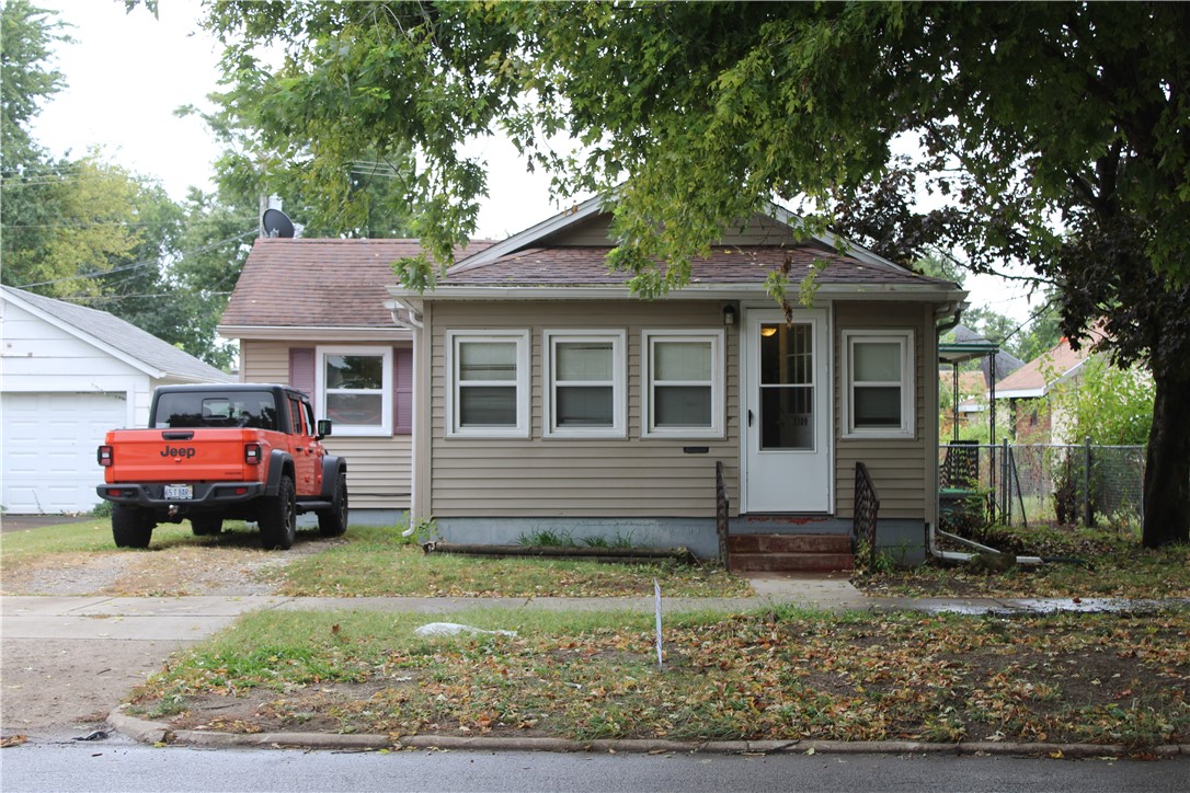 2309 Marshall Avenue Property Photo 1