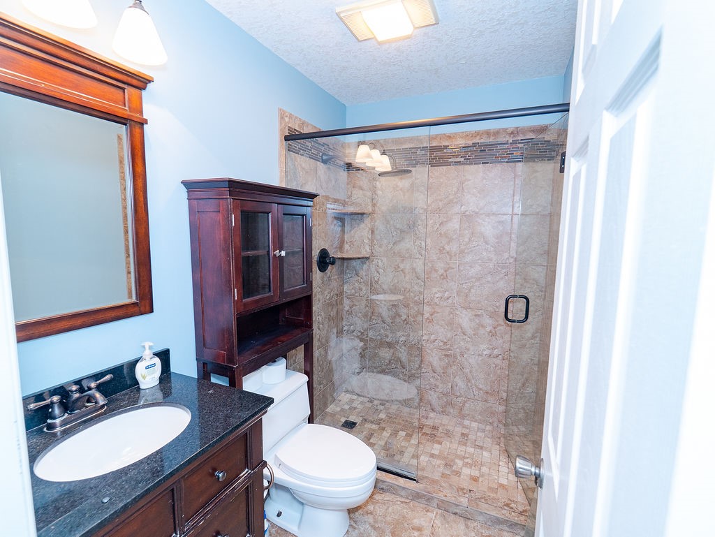 2607 Forrest Green Drive Property Photo 15
