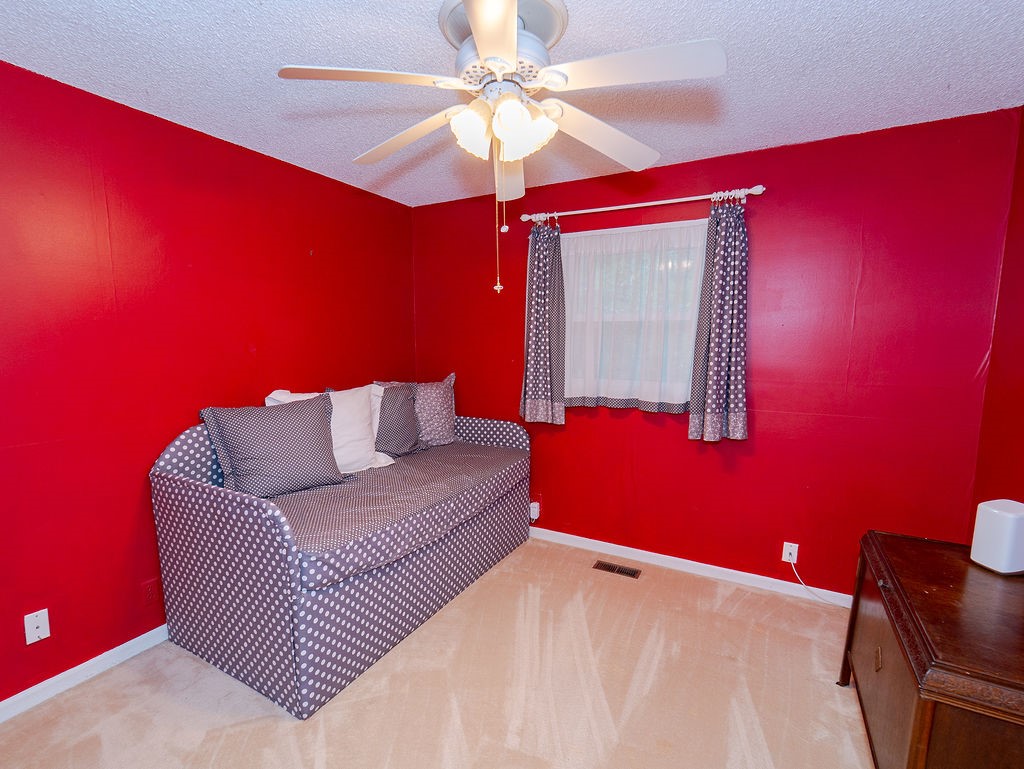 2607 Forrest Green Drive Property Photo 17