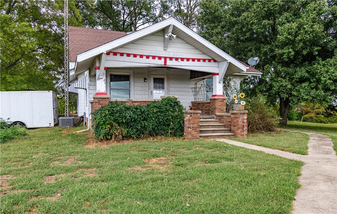 1025 County Highway 12 Property Photo 2