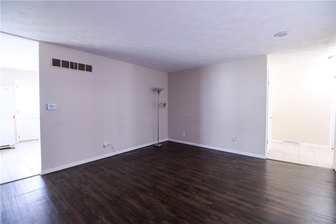 312 Southampton Drive Property Photo 6