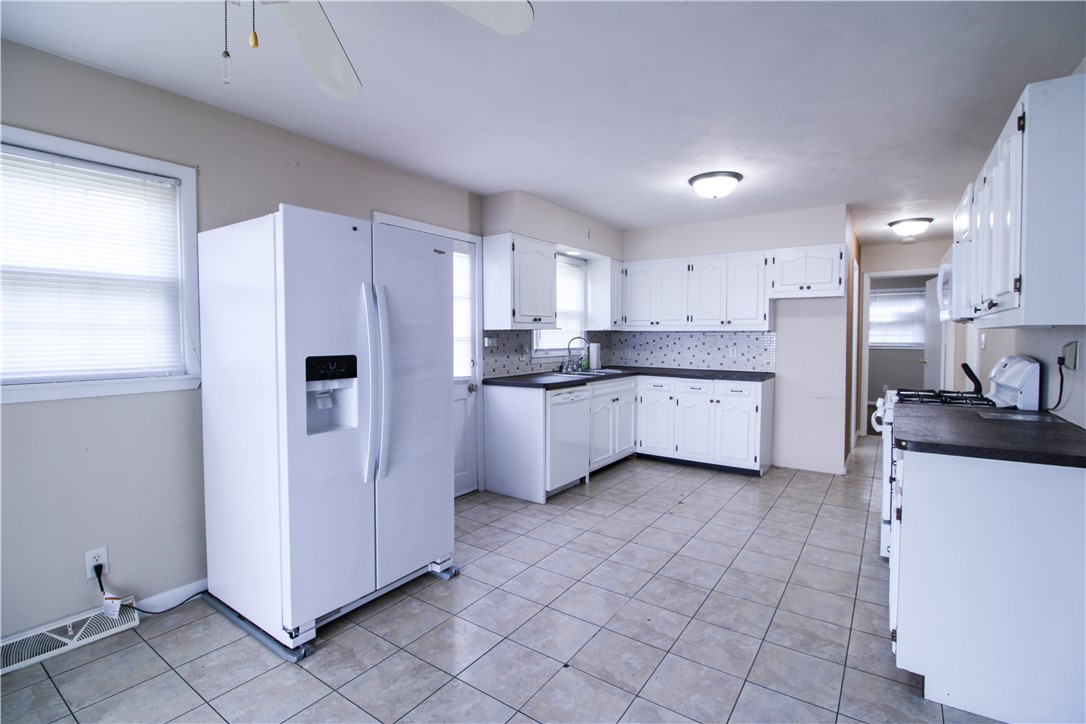 312 Southampton Drive Property Photo 8
