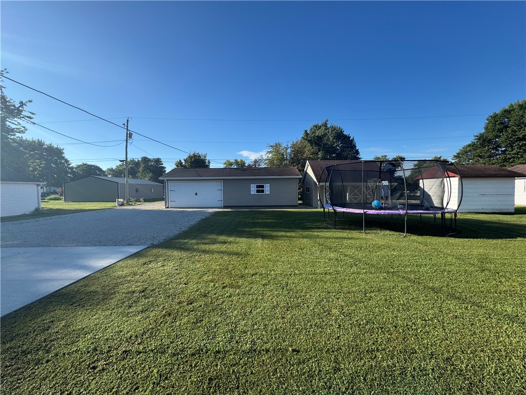 711 E Jackson Avenue Property Photo 9