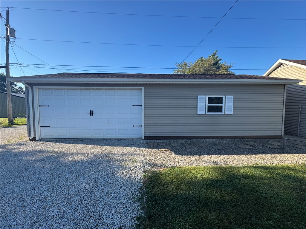 711 E Jackson Avenue Property Photo 11