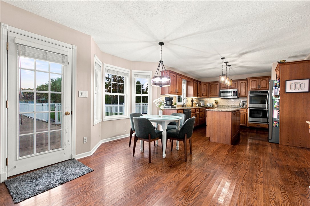 1521 Broadmoor Property Photo 10