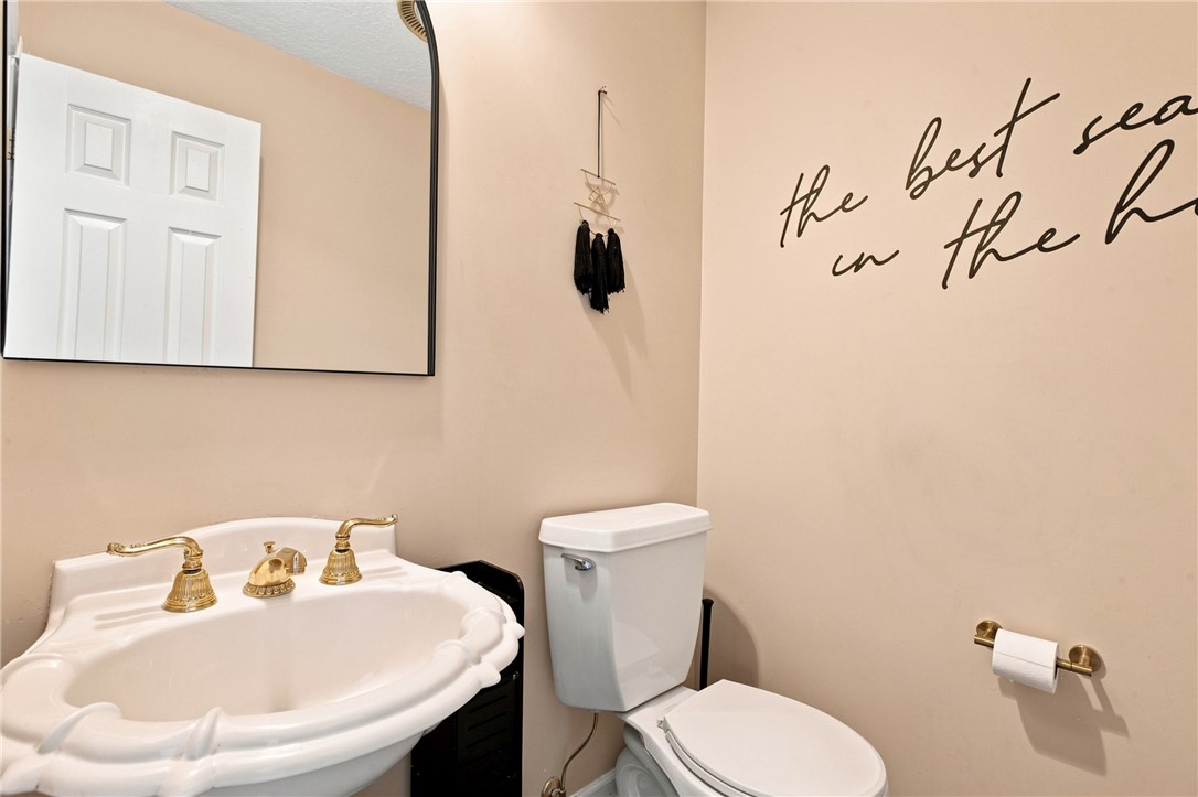 1521 Broadmoor Property Photo 19