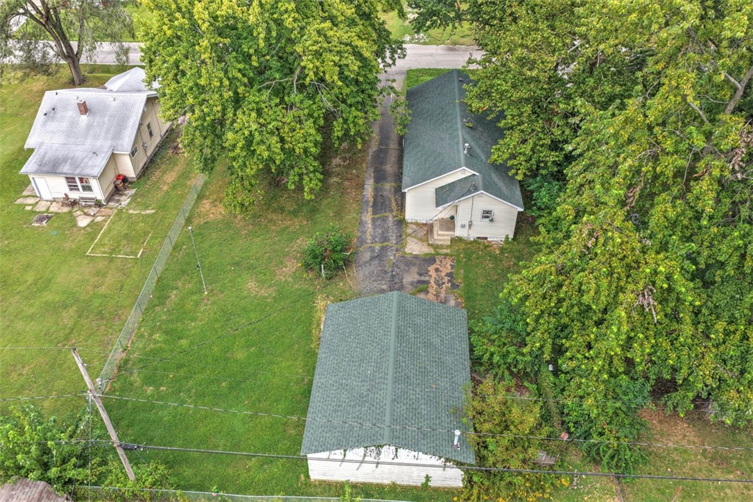 2925 E Harrison Avenue Property Photo 4