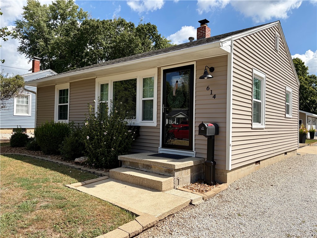 614 Cherry Street Property Photo 5