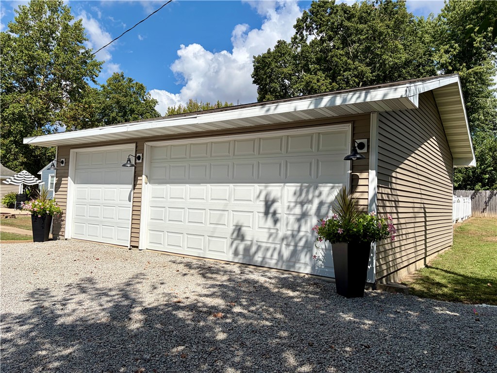 614 Cherry Street Property Photo 10