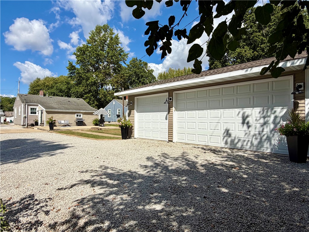 614 Cherry Street Property Photo 11