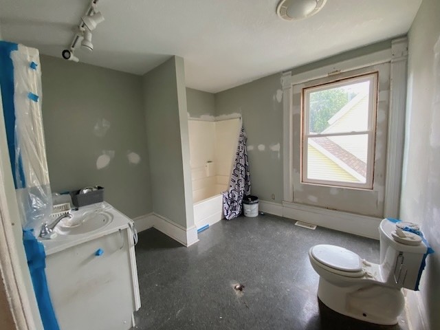 1103 Jefferson Avenue Property Photo 25