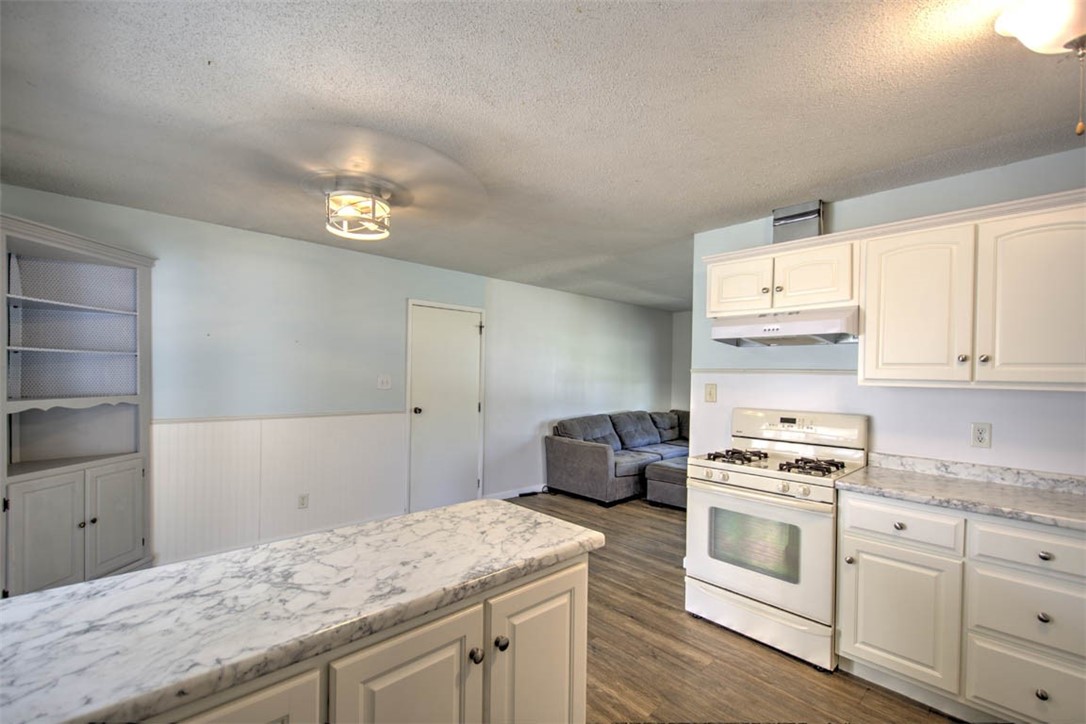 3735 Fontenac Drive Property Photo 14