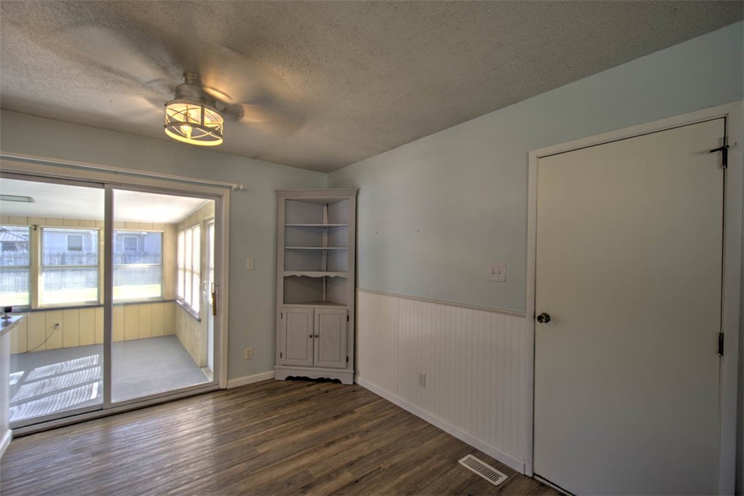 3735 Fontenac Drive Property Photo 16