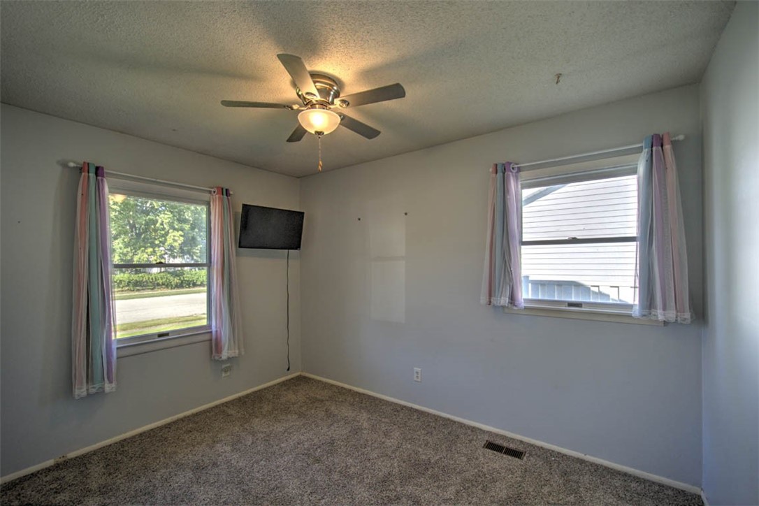 3735 Fontenac Drive Property Photo 18