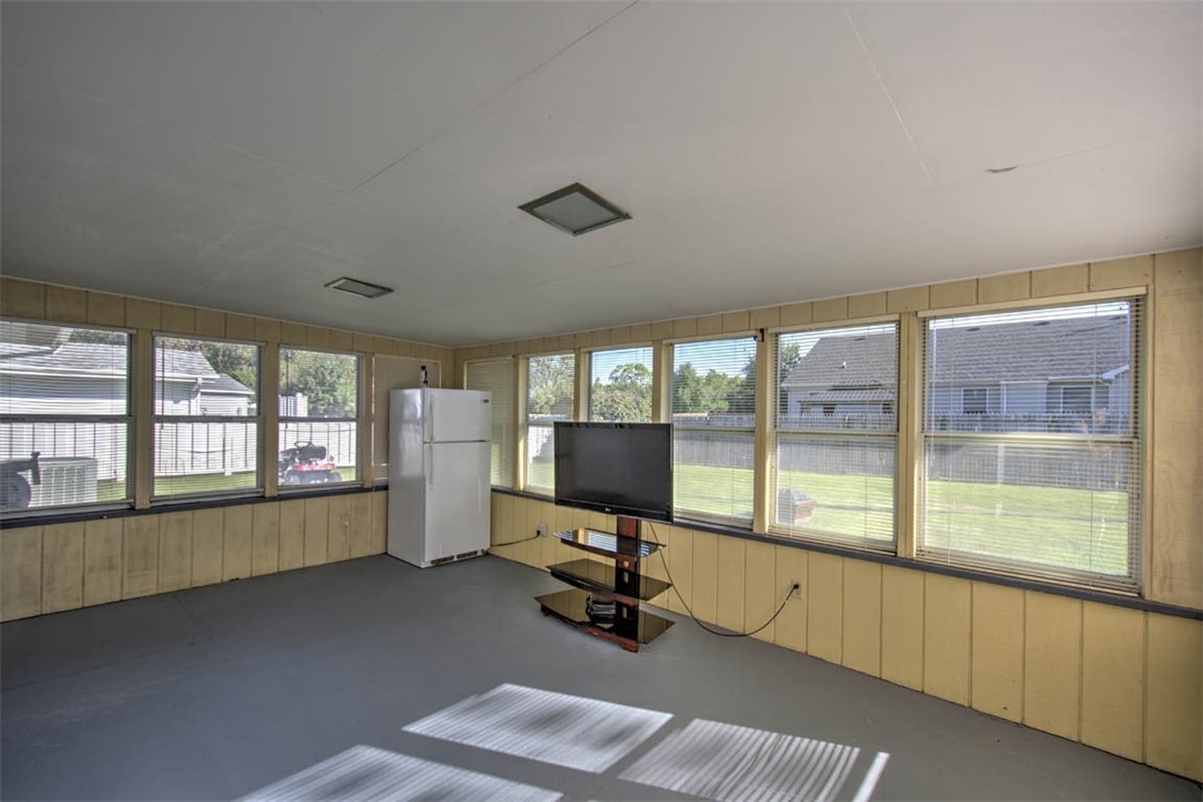 3735 Fontenac Drive Property Photo 23