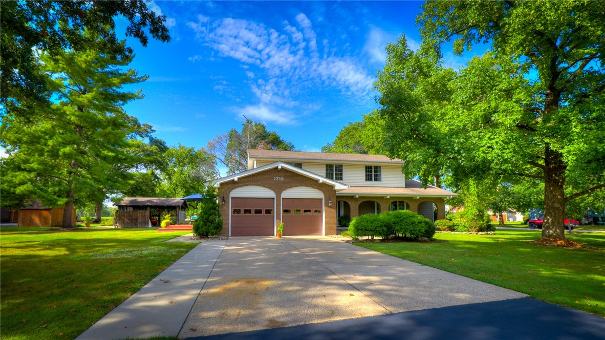 1712 Burning Tree Drive Property Photo 1
