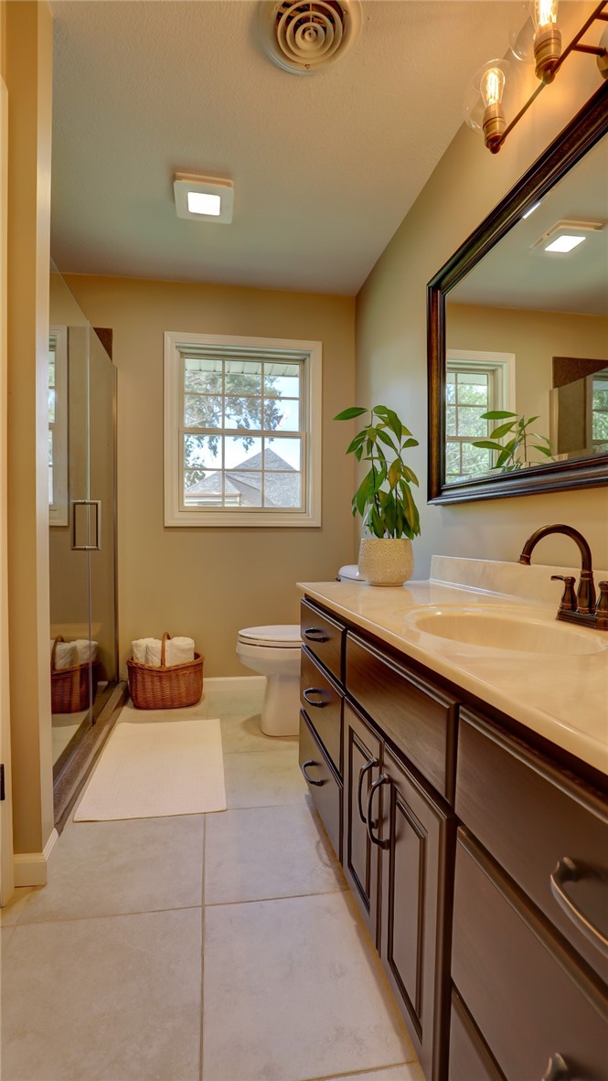 1712 Burning Tree Drive Property Photo 37