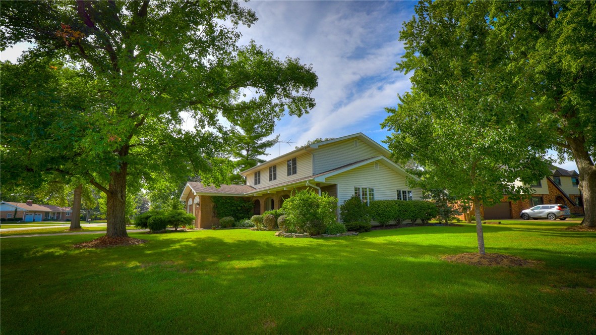 1712 Burning Tree Drive Property Photo 43