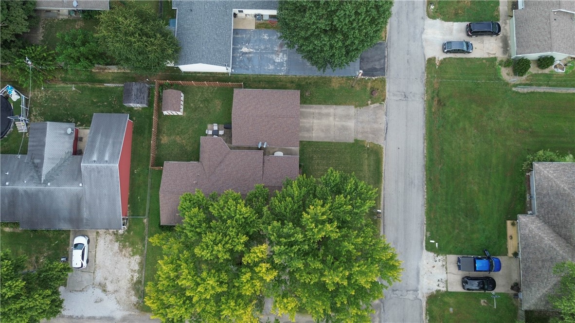 101 Crestwood Street Property Photo 32