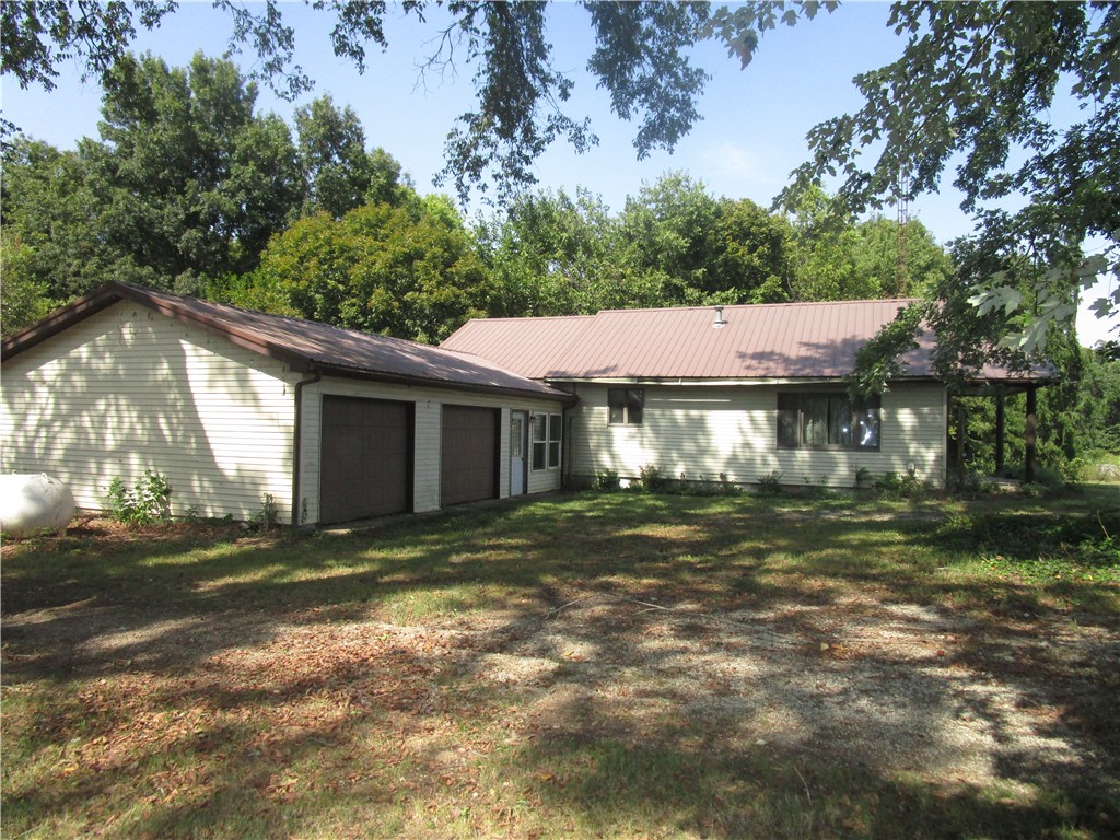 483 N 800 East Road Property Photo 2