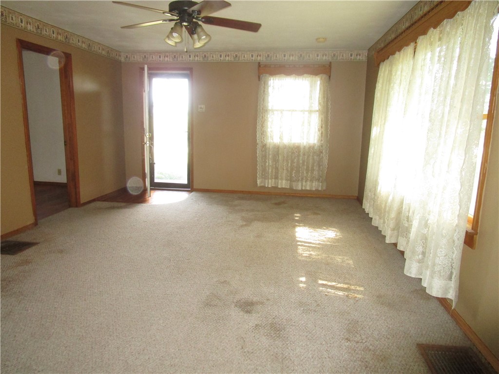 483 N 800 East Road Property Photo 4