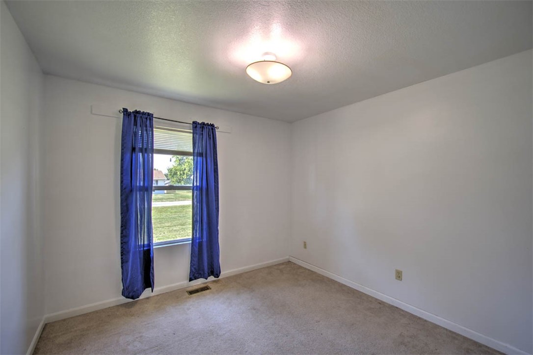 514 Debbie Drive Property Photo 15