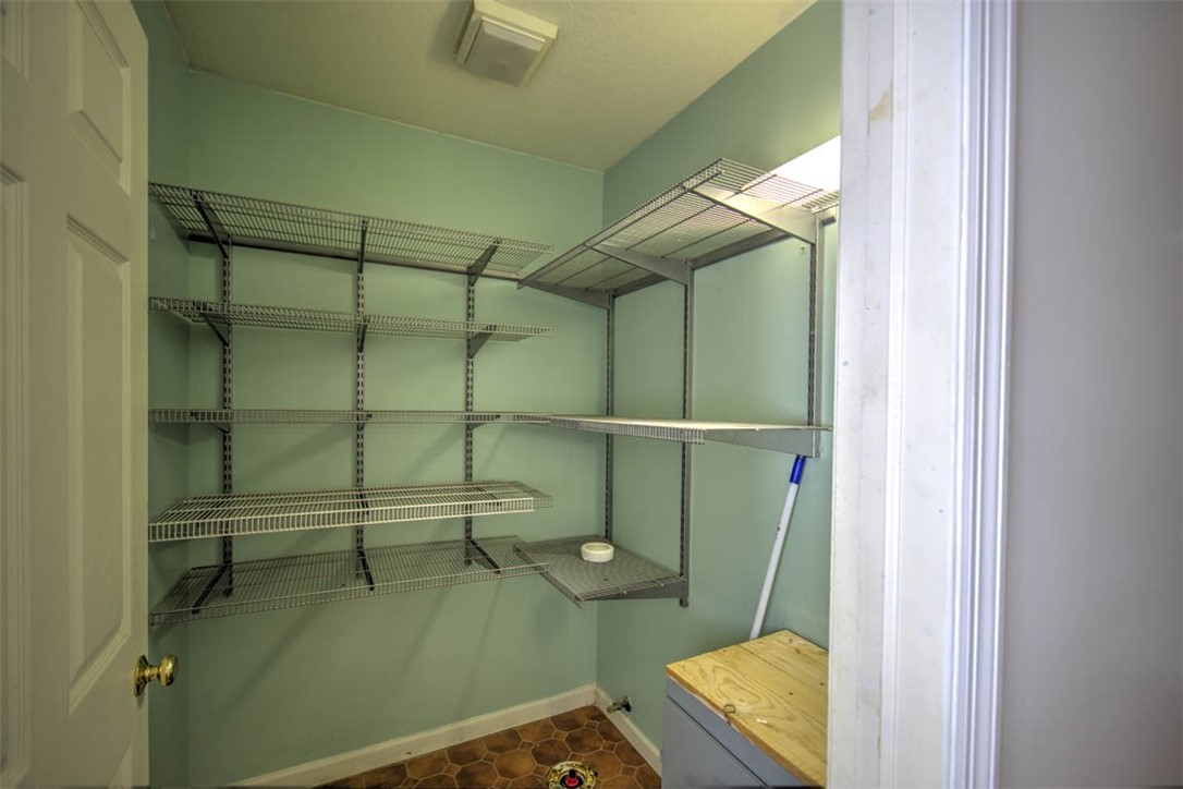 514 Debbie Drive Property Photo 22