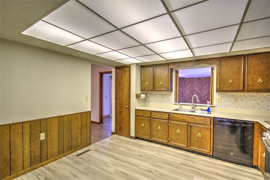 1325 Nolan Court Property Photo 11