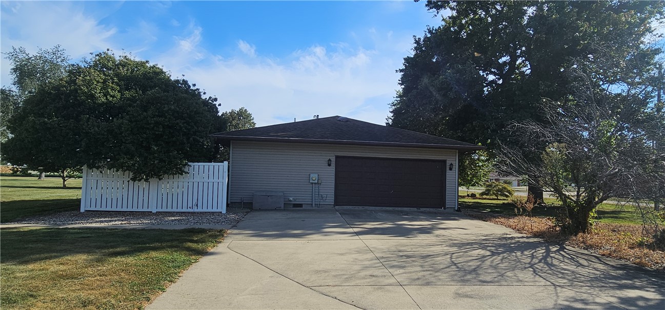 104 Virginia Street Property Photo 3