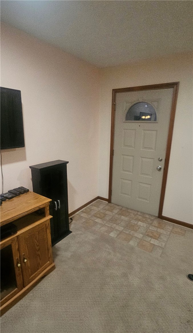 104 Virginia Street Property Photo 6