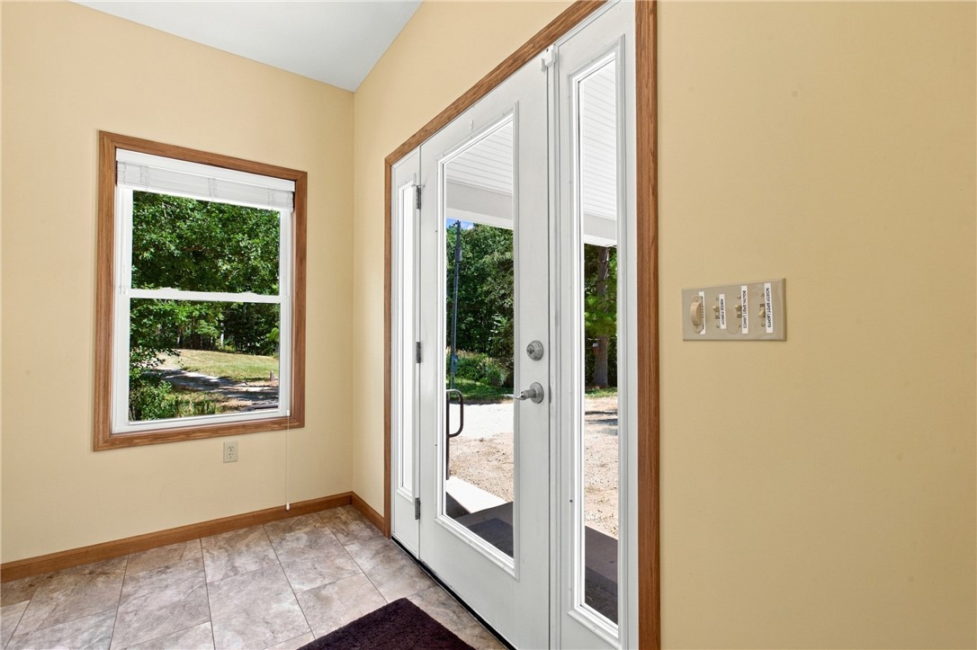 19059 E County Road 700 North Property Photo 6