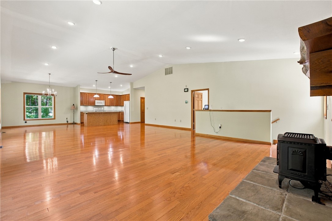 19059 E County Road 700 North Property Photo 11