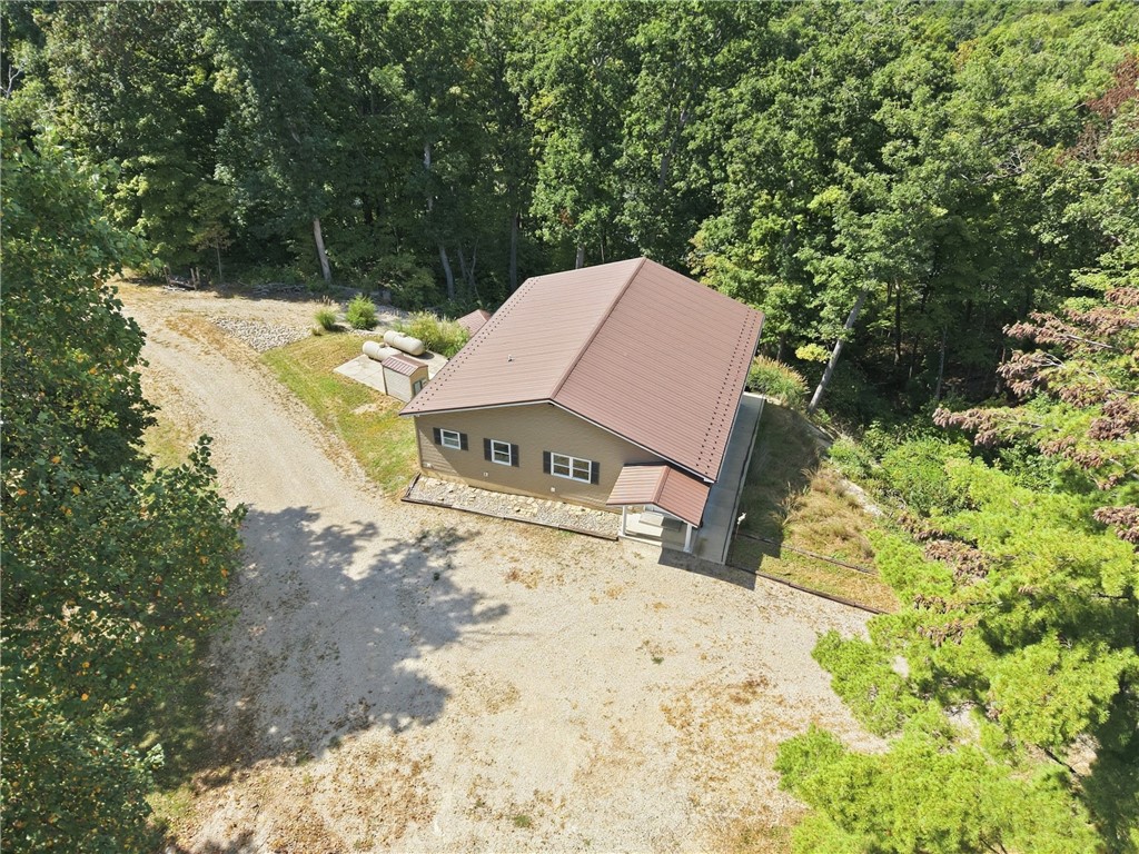 19059 E County Road 700 North Property Photo 43